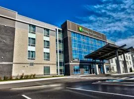 Holiday Inn Express & Suites Vaudreuil-Dorion, an IHG Hotel