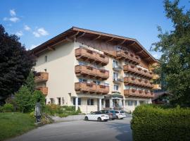 Almhof Lackner, hotel a Ried im Zillertal