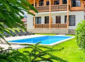 Apartments Chalet Girska Hatyna