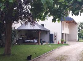 Gite Amanala Poitou, жилье для отдыха в городе Saint-Genest-dʼAmbière