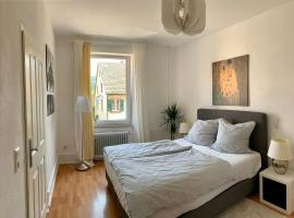 Citynahes Apartment für die ganze Familie oder Gruppen in ruhiger Lage, spahotell i Freiburg im Breisgau