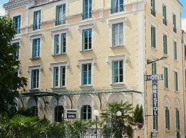 Hôtel Bristol Pau – hotel w mieście Pau