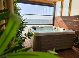 GOLD SUITE T2-PRAIA DO FURADOURO、オバールのアパートメント