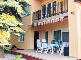 Emília Apartment, vacation rental in Balatonföldvár