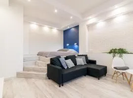 Lux Apartment in white