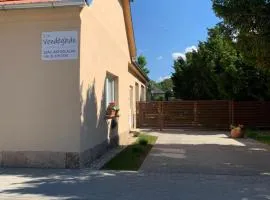Ica Vendégház
