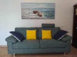 5 min front the beach - Cala luna house