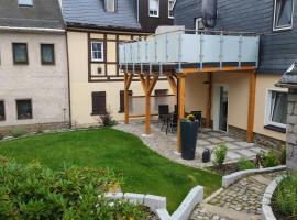 Ferienwohnung Dick Schwarzenberg, hotel in Schwarzenberg