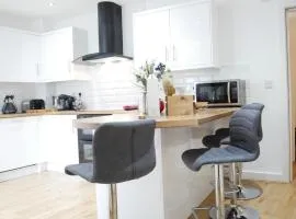 The Birketts Inn, 4 - Bed, Sleeps 8, Pets Welcome
