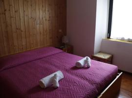 B&B Amico, hotel em Comano Terme