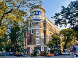 Grand Hotel Mumbai - Ballard Estate, Fort โรงแรมที่Mumbai Historical And Heritageในมุมไบ