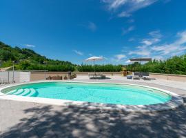 I Tre Tramonti, hotel s bazénom v destinácii Acqui Terme