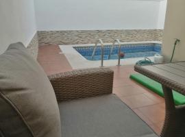 빌라프랑카 데 코르도바에 위치한 반려동물 동반 가능 호텔 Bonita casa con piscina privada