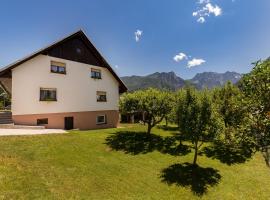 Apartmaji Trstenjak โรงแรมในRateče