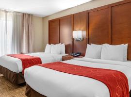 Comfort Suites Urbana Champaign, University Area – hotel w mieście Champaign