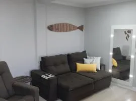 Apartamento na Praia da Enseada, 100 mt praia