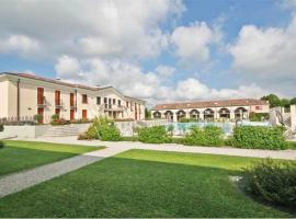 VILLA RACHELE, hotel con estacionamiento en Lignano Sabbiadoro