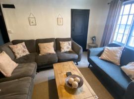 Charles I 16th century house, holiday rental in Newark upon Trent