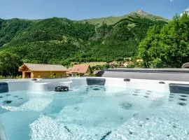 Les Petits Ecrins - Chalets avec spas privatifs