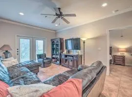 Cozy New Braunfels Condo with Community Pool and Grill