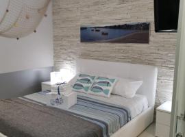 Al porticciolo, pet-friendly hotel in Salerno