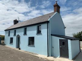 Traditional Farm House in the Old Head of Kinsale, holiday home in Cork