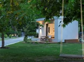 Gkaras Campsite & Apartments