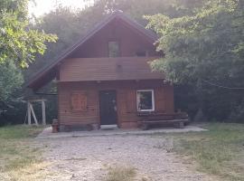 Podklanci, cabaña o casa de campo en Knežak