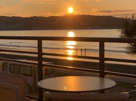 Hôtel Valencia, hotel v destinaci Hendaye