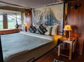 Serengeti Sound of Silence, glamping site sa Serengeti National Park