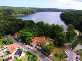 Idyll Am Wolgastsee, hotel dicht bij: Baltic Hills Golf Usedom, Korswandt