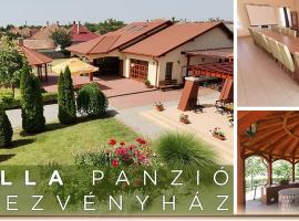 Kamilla Panzió és Rendezvényház, holiday rental in Balmazújváros