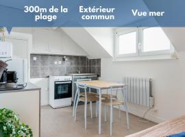 Appartement à 300m de la plage - Extérieur commun, hotel in Asnelles