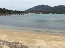 Residence Bouganville Porto Rotondo, leilighetshotell i Porto Rotondo