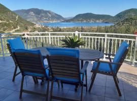 Villa Sunrise with stunning views and private pool, allotjament vacacional a Katokhórion