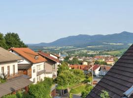 Viesnīca Großzügige Ferienwohnung in Furth im Wald pilsētā Furte Valdē