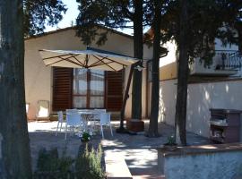 Charming Self House, lemmikkystävällinen hotelli kohteessa San Casciano in Val di Pesa
