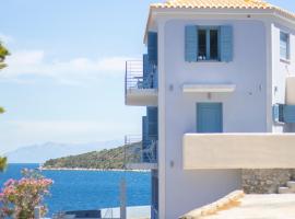 Akasha Suite IV: Vathi, Agios Ioannis Plajı yakınında bir otel