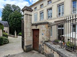 Manoir de L'Echauguette, hotel s parkováním v destinaci Laignes