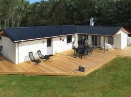 8 person holiday home in L s