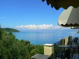 Room in BB - Apraos Bay Hotel In Kalamaki Beach- a peaceful area with great sea view