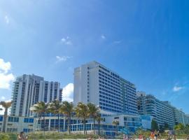 New Point Miami Beach Apartments, departamento en Miami Beach