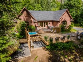 Chalet Chevreuil Zen, hotel cerca de Parque Nacional de Mont-Tremblant, Lac-Supérieur