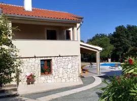 Villa Mira Garica by El-Pi Tours