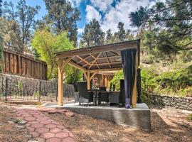 Pine Mountain Club Getaway with Game Room!, קוטג' בPine Mountain Club