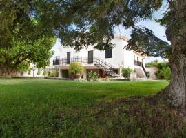 Biora, hotel v destinácii Serri