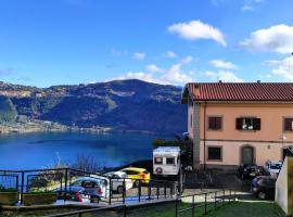 Vivere il Borgo sul lago, хотел в Дженцано ди Рома