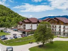 Crystal Hotel & SPA