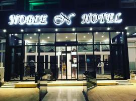 Noble Hotel, hotel s parkiralištem u gradu 'Erbil'