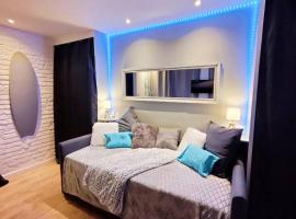 KITESURF - 100M PLAGE - DECO DESIGN, hotel in Berck-sur-Mer